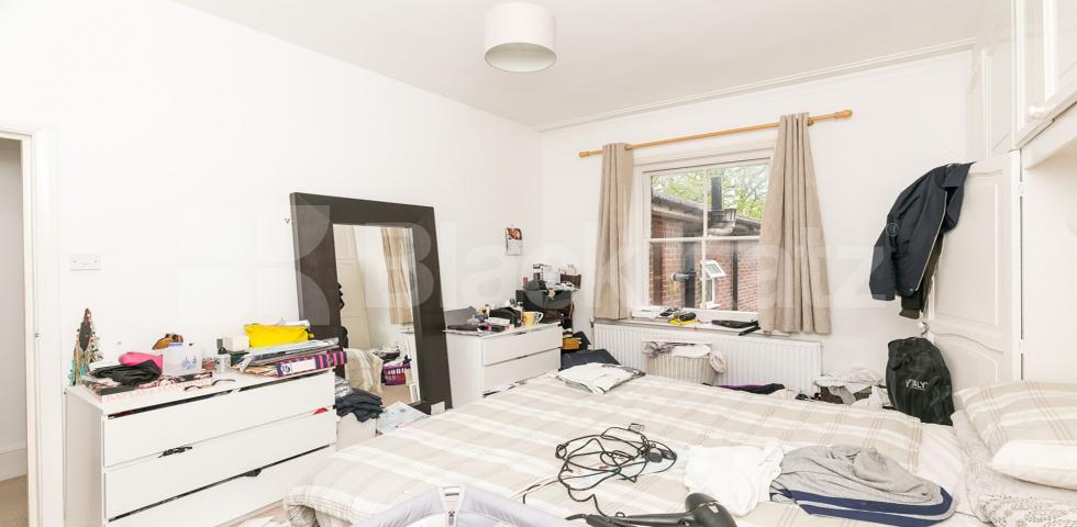			Stunning Two Bedroom Property in Crouch End, 2 Bedroom, 1 bath, 1 reception Flat			 Clifton Road, Crouch End